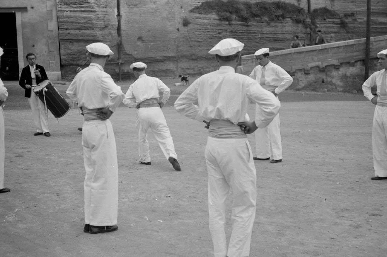 Marcel Maget photographie MNATP. Mission de Marcel Maget et André Varagnac en Provence (novembre 1938) Provence-Alpes-Côte d'Azur, France 1938/11/20 Ph.1939.1.522 Photo