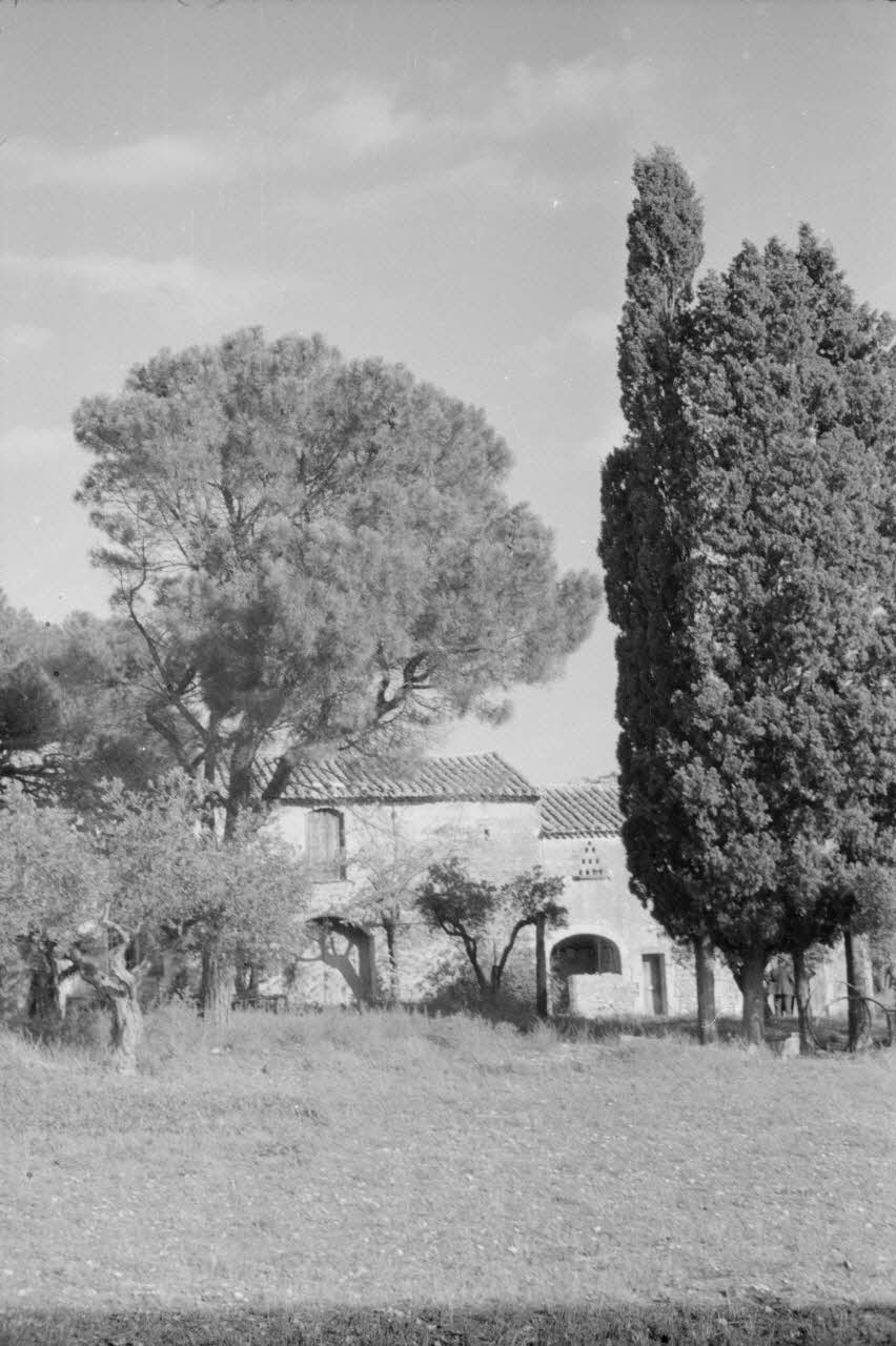 Guy Pison photographie MNATP. Mission de Marcel Maget et André Varagnac en Provence (novembre 1938) Provence-Alpes-Côte d'Azur, France 1938/11/13 Ph.1939.1.652 Photo