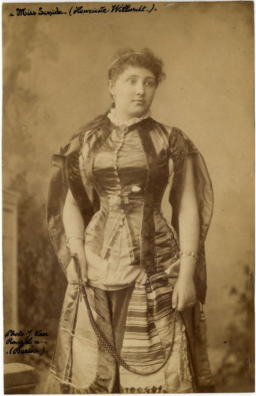 photographie Album n°11 du fonds Soury Sou.11.144.1 Photo