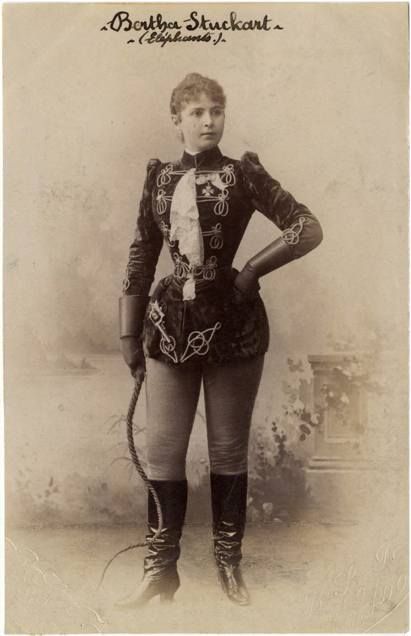 photographie Album n°12 du fonds Soury Sou.12.38.2 Photo