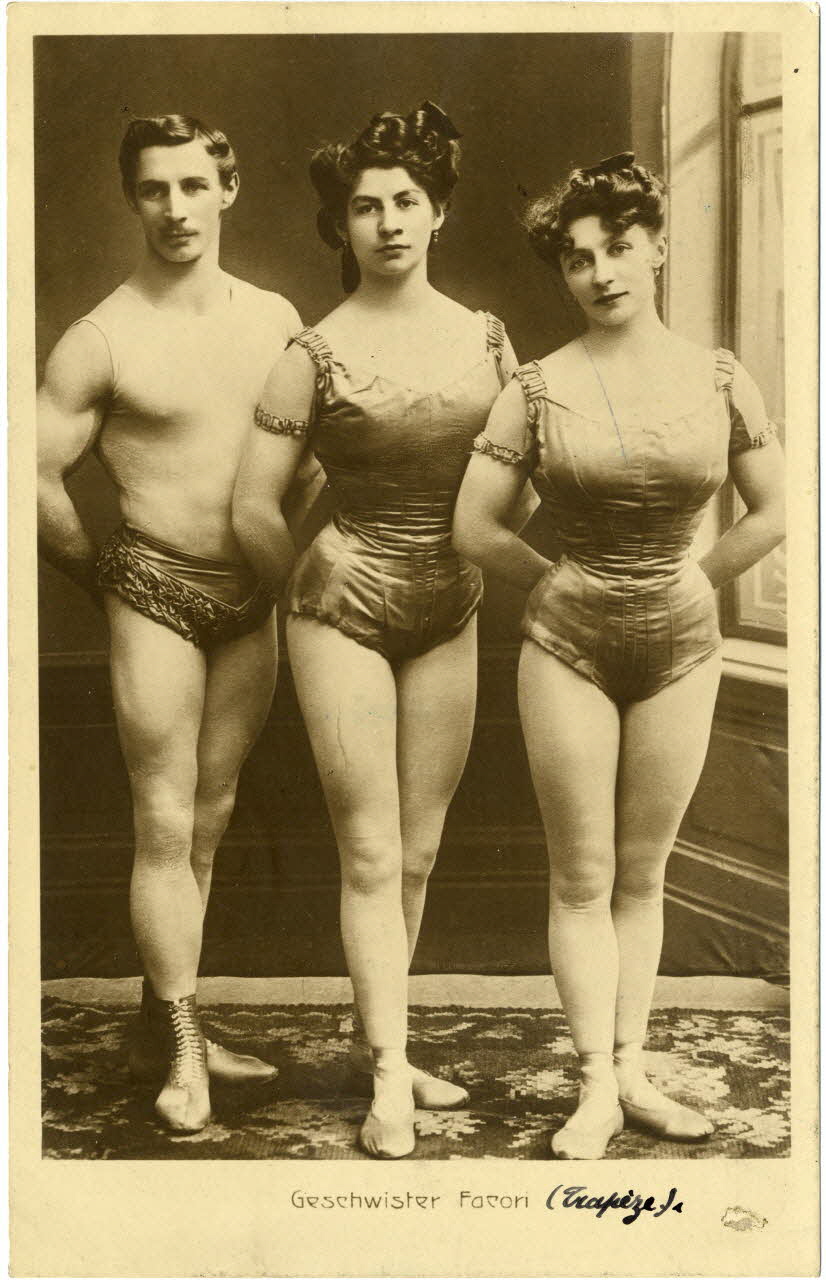 photographie Album n°15 du fonds Soury Sou.15.83.2 Photo