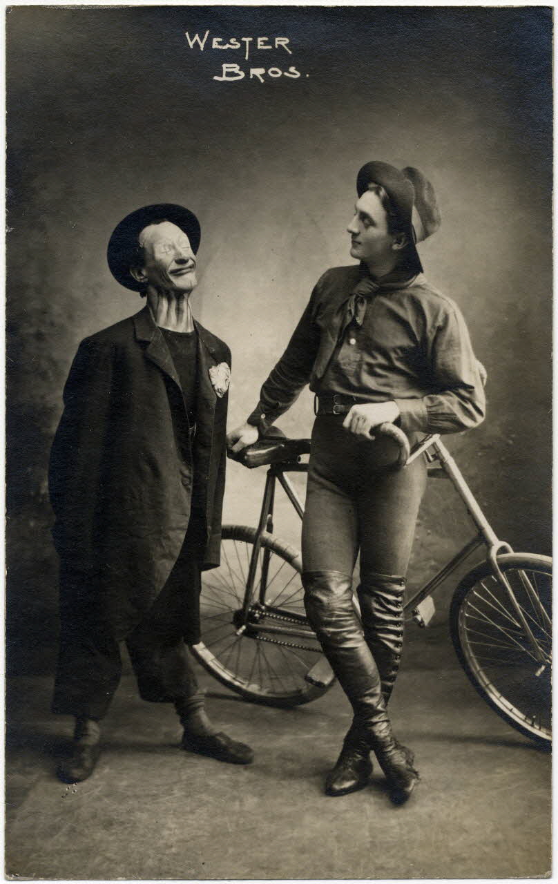 photographie Album n°16 du fonds Soury Sou.16.74.1 Photo