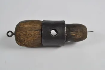 jeu de boules rondes oiseau 1897.2.3  Photo Mucem