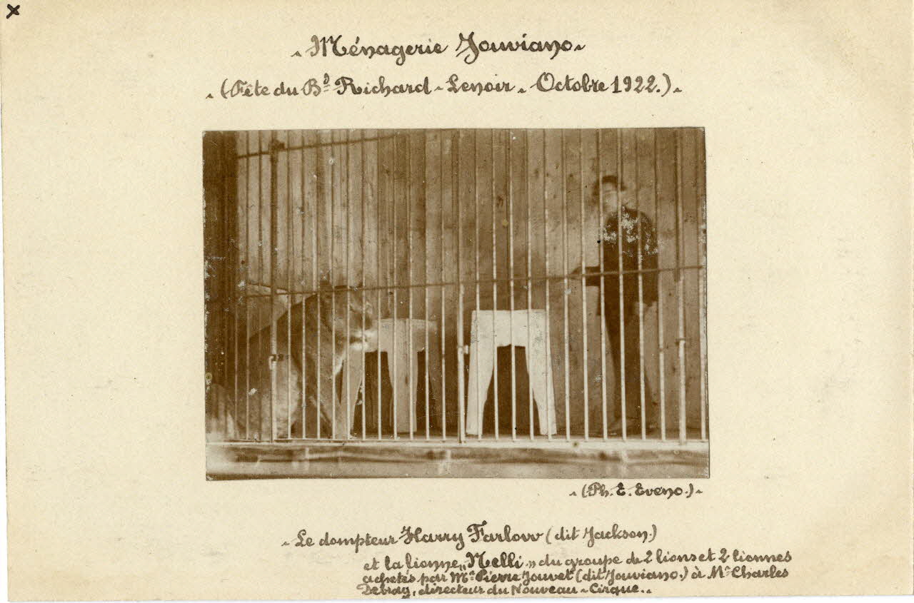 Edouard Eveno photographie Album n°4 du fonds Soury Ile-de-France, France 1922/10/01 Sou.4.190.2 Photo Mucem