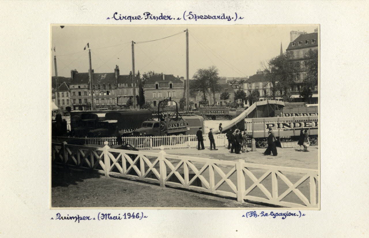Alain Le Goaziou photographie Album n°5 du fonds Soury Bretagne, France 1946/05/01 Sou.5.70.1 Photo