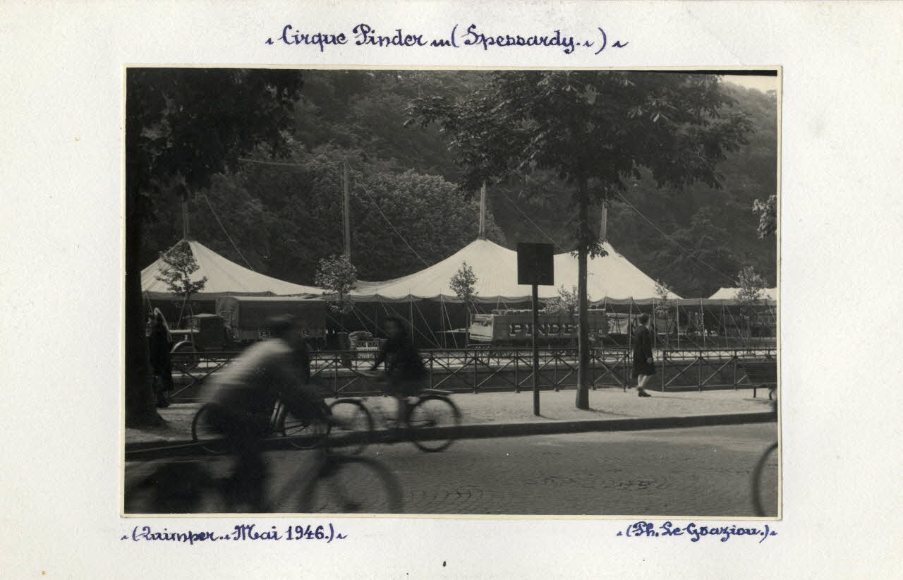 Alain Le Goaziou photographie Album n°5 du fonds Soury Bretagne, France 1946/05/01 Sou.5.73.2 Photo