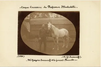 Grégoire Snessareff photographie Album n°8 du fonds Soury 1929 Sou.8.66.1 Photo