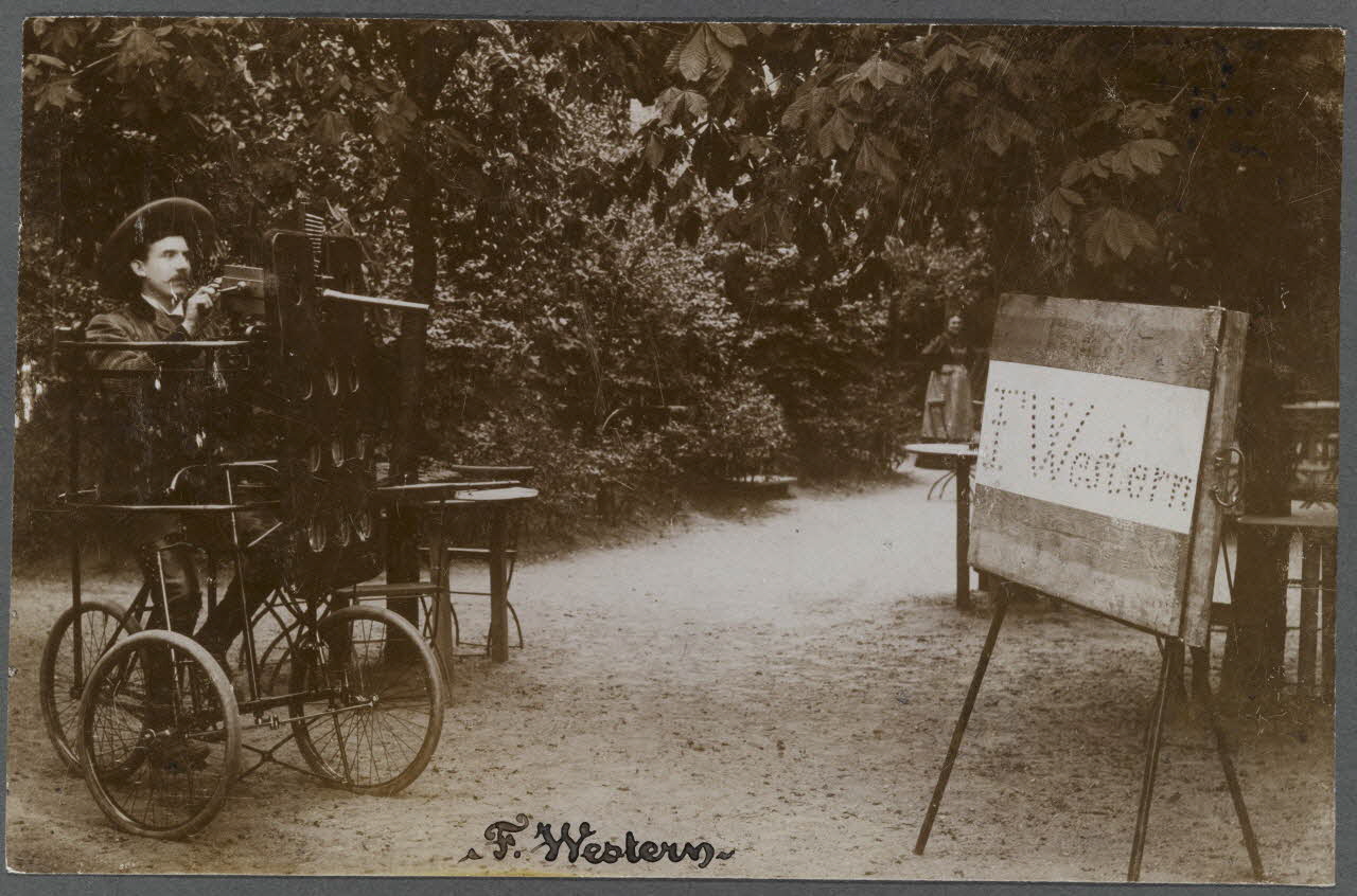 photographie Fonds Soury Sou.A.1371 Photo RMN-Grand Palais (Mucem)/ Franck Raux