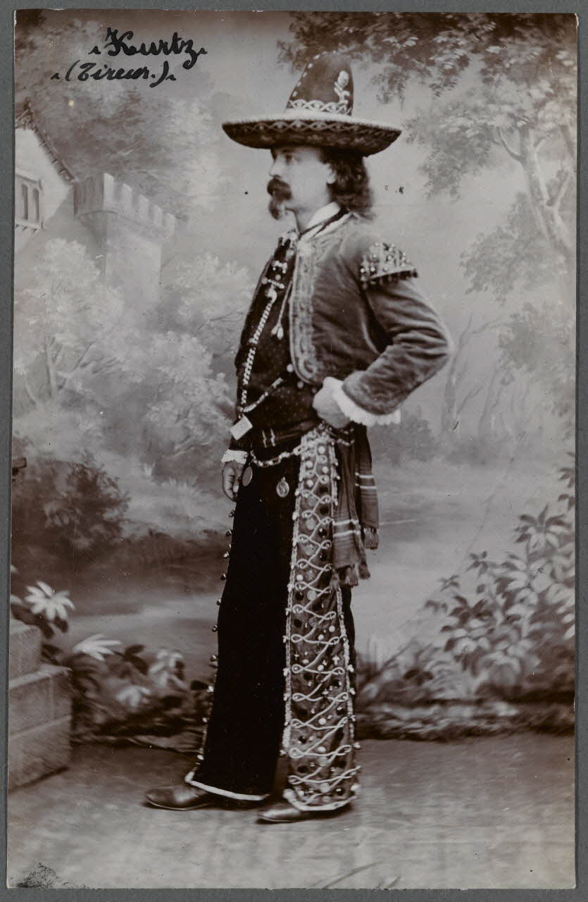 photographie Fonds Soury Sou.A.1387 Photo RMN-Grand Palais (Mucem)/ Franck Raux