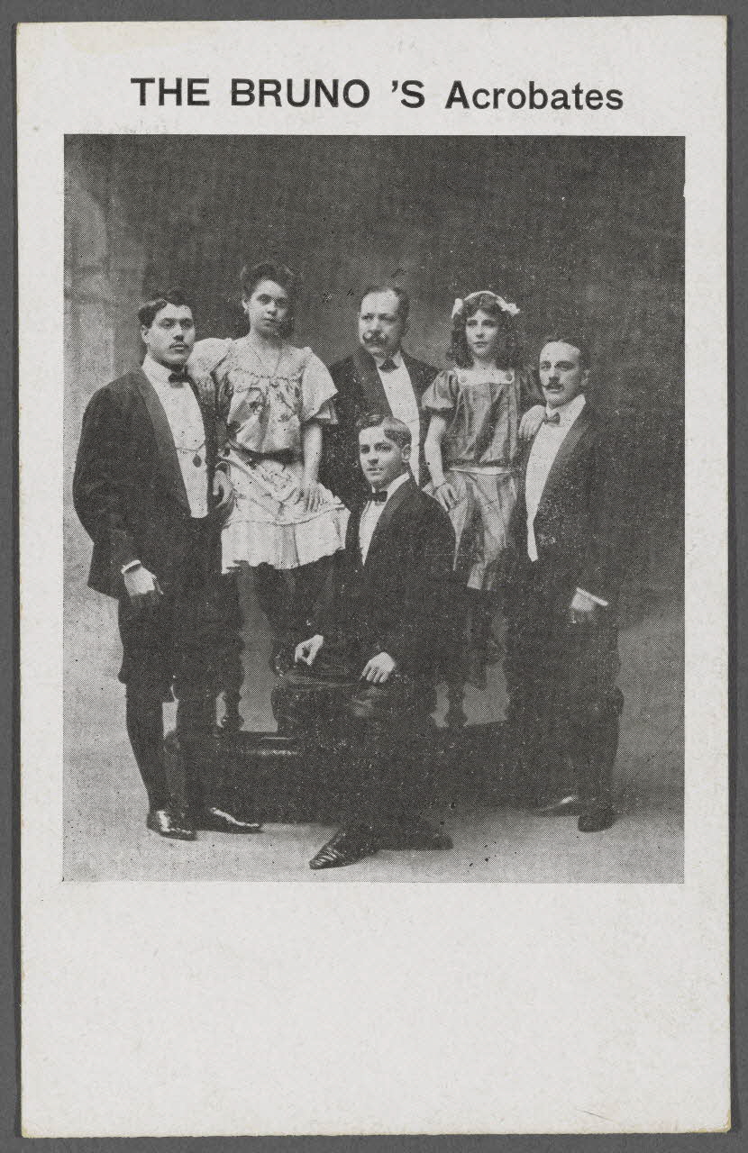 photographie Fonds Soury Sou.A.421 Photo RMN-Grand Palais (Mucem)/ Franck Raux