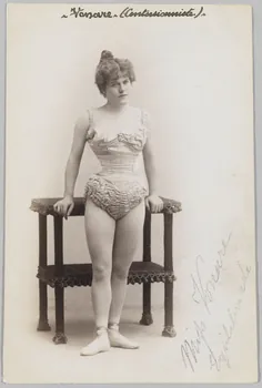 photographie Fonds Soury Sou.A.73 Photo RMN-Grand Palais (Mucem)/ Franck Raux