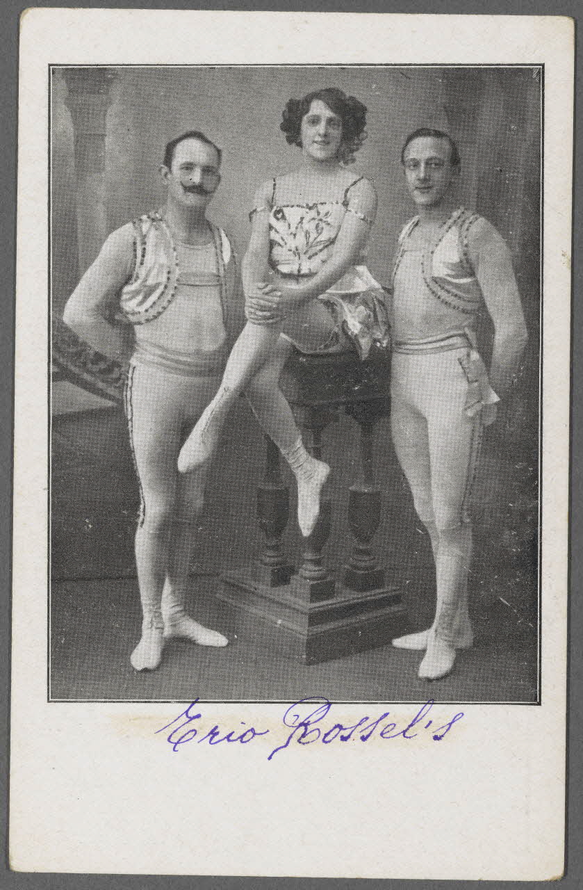 photographie Fonds Soury Sou.A.891 Photo RMN-Grand Palais (Mucem)/ Franck Raux