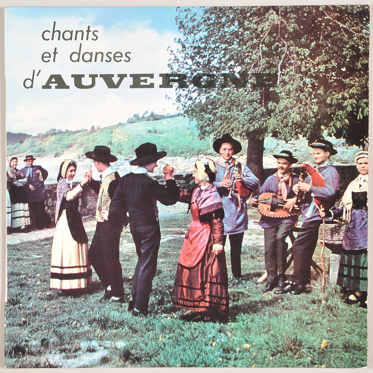 disque 33 tours Chants et danses d'Auvergne MUS1961.21.1-17 Photo