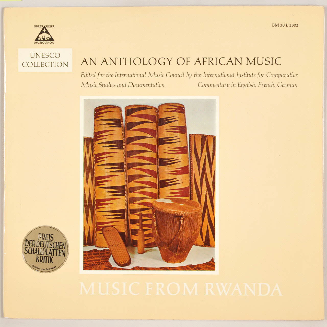 disque 33 tours Musique du Rwanda MUS1968.1.111-127 Photo