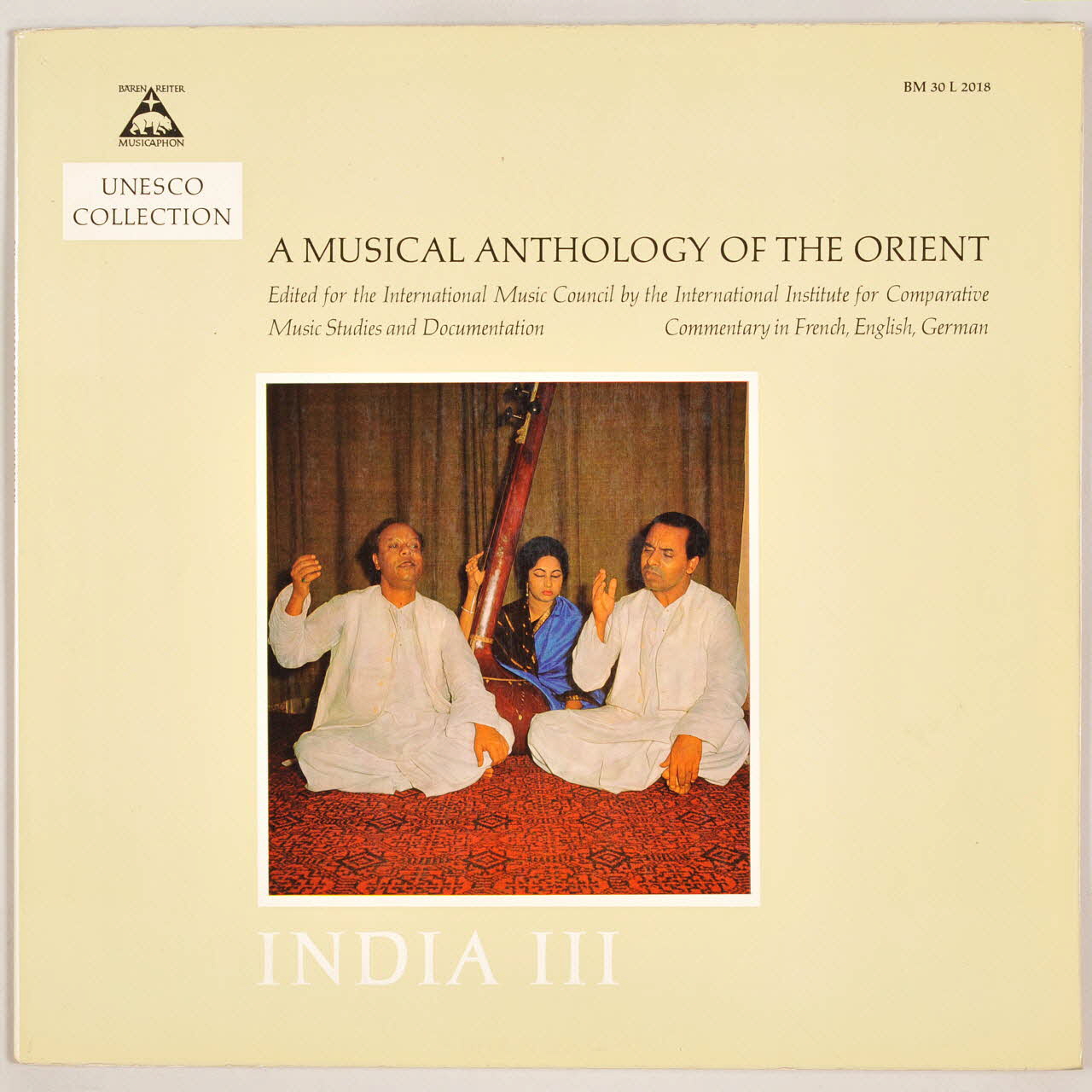 disque 33 tours A musical anthology of the Orient MUS1968.1.25-27 Photo