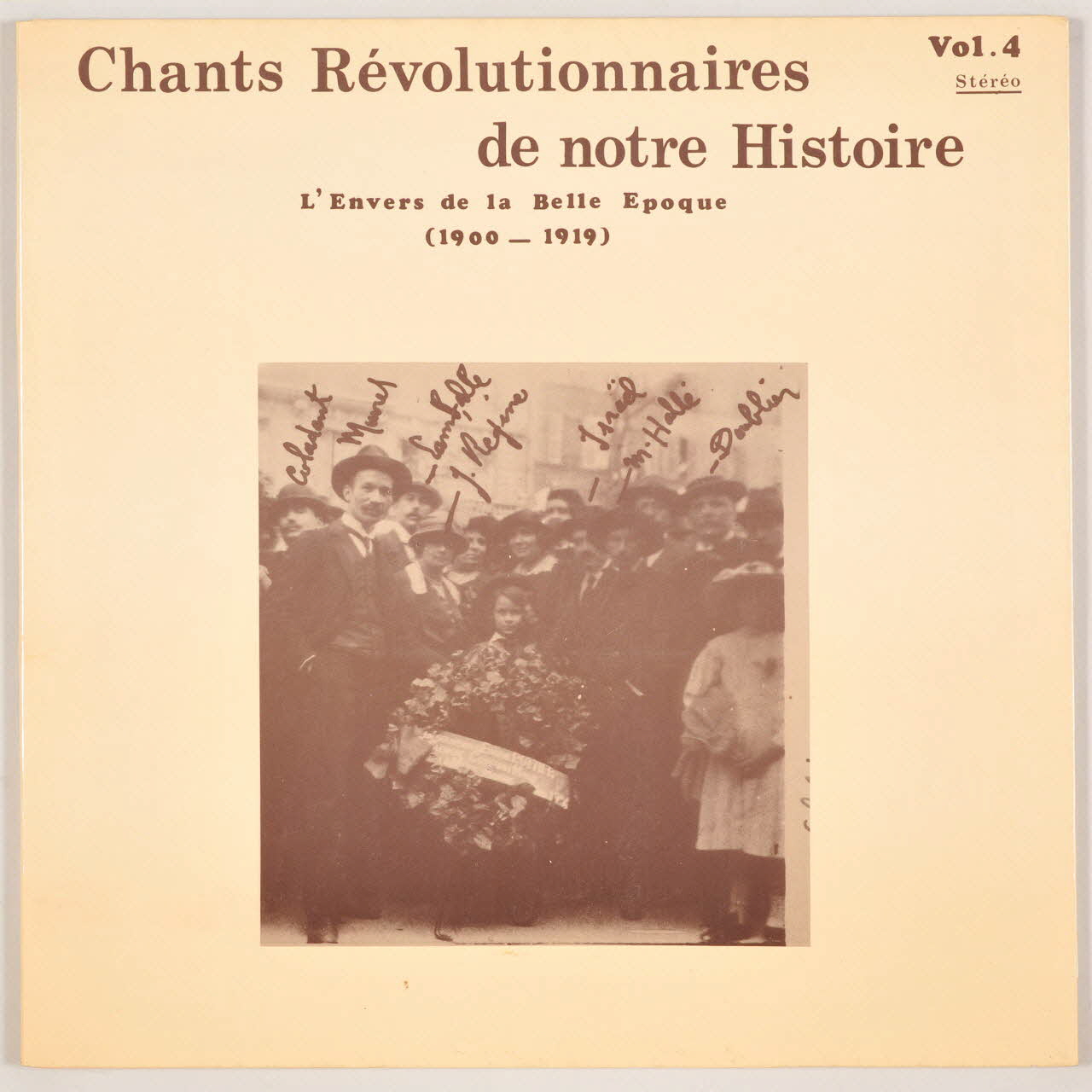 disque 33 tours La chanson des huit heures MUS1983.31.249-260 Photo