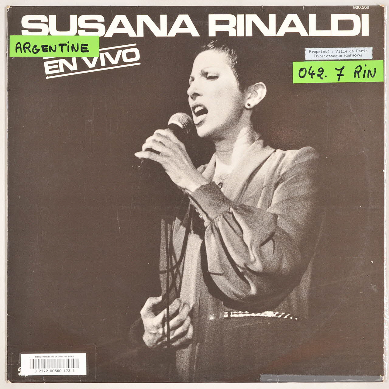 Maria Elena Walsh ; Eladia Blazquez ; C. Castillo ; Hector Stamponi ; Juan Carlos Cuacci ; H. Manzi ; Homero Exposito ; Carlos Gardel ; Anibal Troilo ; Amadori ; Juan Carlos Cobian ; Catan ; A. Manzi ; E.-M. Francini ; Lucio Demare ; Discepolo ; Alfredo Le Pera ; M. Batistella ; Angel Villoldo ; Susana Rinaldi ; Anibal Arias ; Atilio Corral ; Ruben Distacio ; Norberto Mirichilo ; German Ribero ; Aldo Tenreyro ; Barclays; disque 33 tours Pedacito de cielo Buenos-Aires(Argentine) 1977 MUS2011.3.76.1-2 Photo