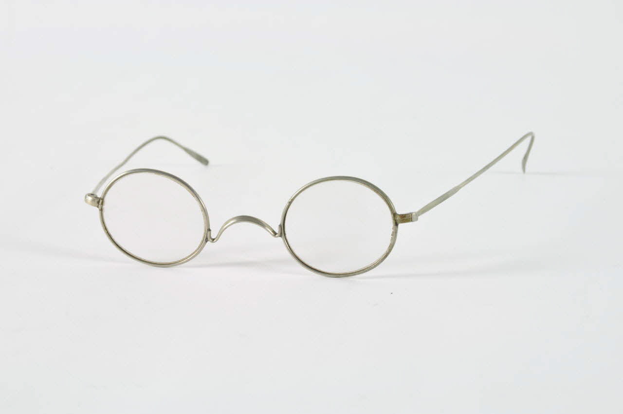 paire de lunettes 1964.85.173.1 Photo Mucem
