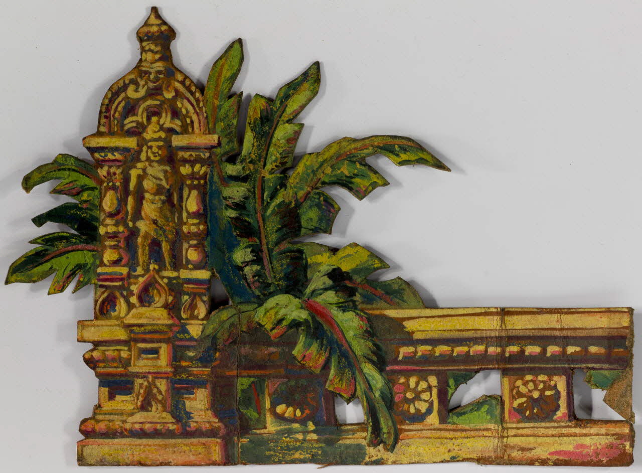 estampe Décor de théâtre : sculpture de style extrême oriental 1973.31.15 Photo Mucem