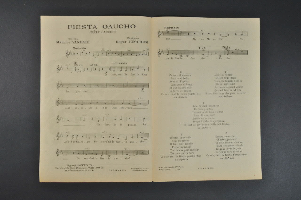 Maurice Vandair ; Roger Lucchesi ; Paris-Monde; chanson petit format Île-de-France, France 1943 1966.138.14 Photo Mucem