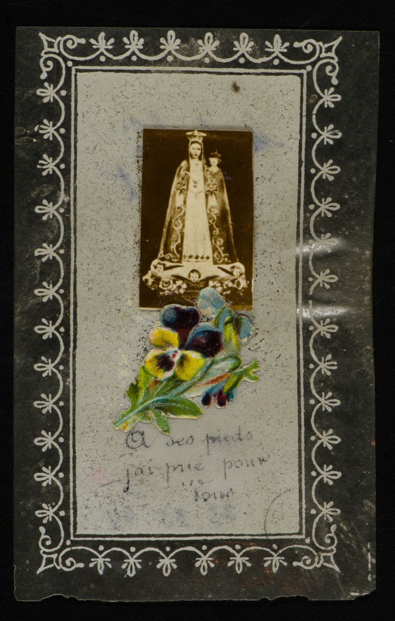 estampe A ses pieds  j'ai prié pour  vous 1973.95.44 Photo Mucem