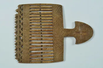 passette à rubans Auvergne, France 1898 1898.3.50 Photo Mucem