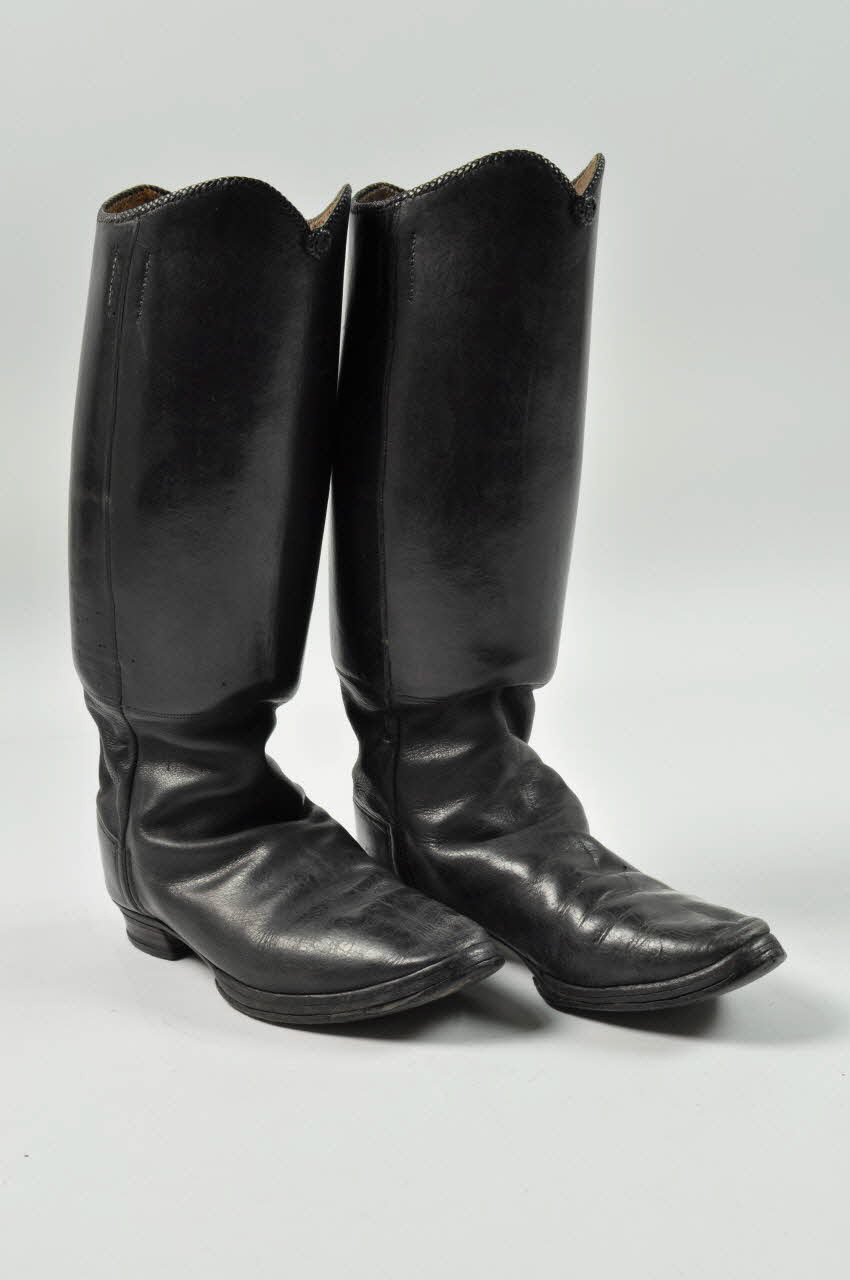 botte d'homme DMH1964.76.27.7.1-2 Photo Mucem