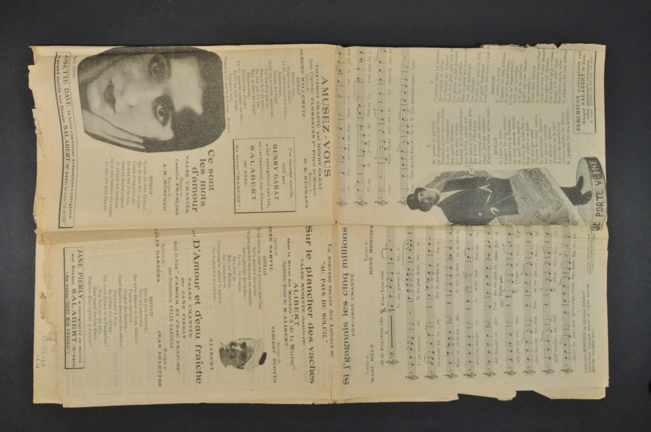 Lucien Boyer ; Bronislaw Kaper ; Charles-Louis Pothier ; Jean Delettre ; René Pujol ; Pierre Chagnon ; Werner-Richard Heymann ; Albert Willemetz ; Felix Gandera ; Fred Pearly ; André MouëZy-Eon ; Walter Jurmann ; Vincent Scotto ; Learsi ; Henri Garat ; Henri Alibert ; Perchicot ; Jan Kiepura ; Salabert chanson petit format Paris 10ème 1933 1965.152.40 Photo Mucem