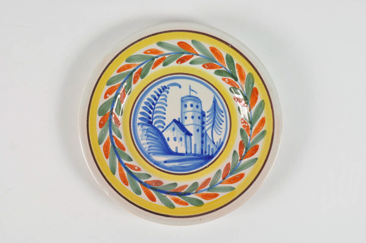 assiette plate 1900.5.5 Photo Mucem