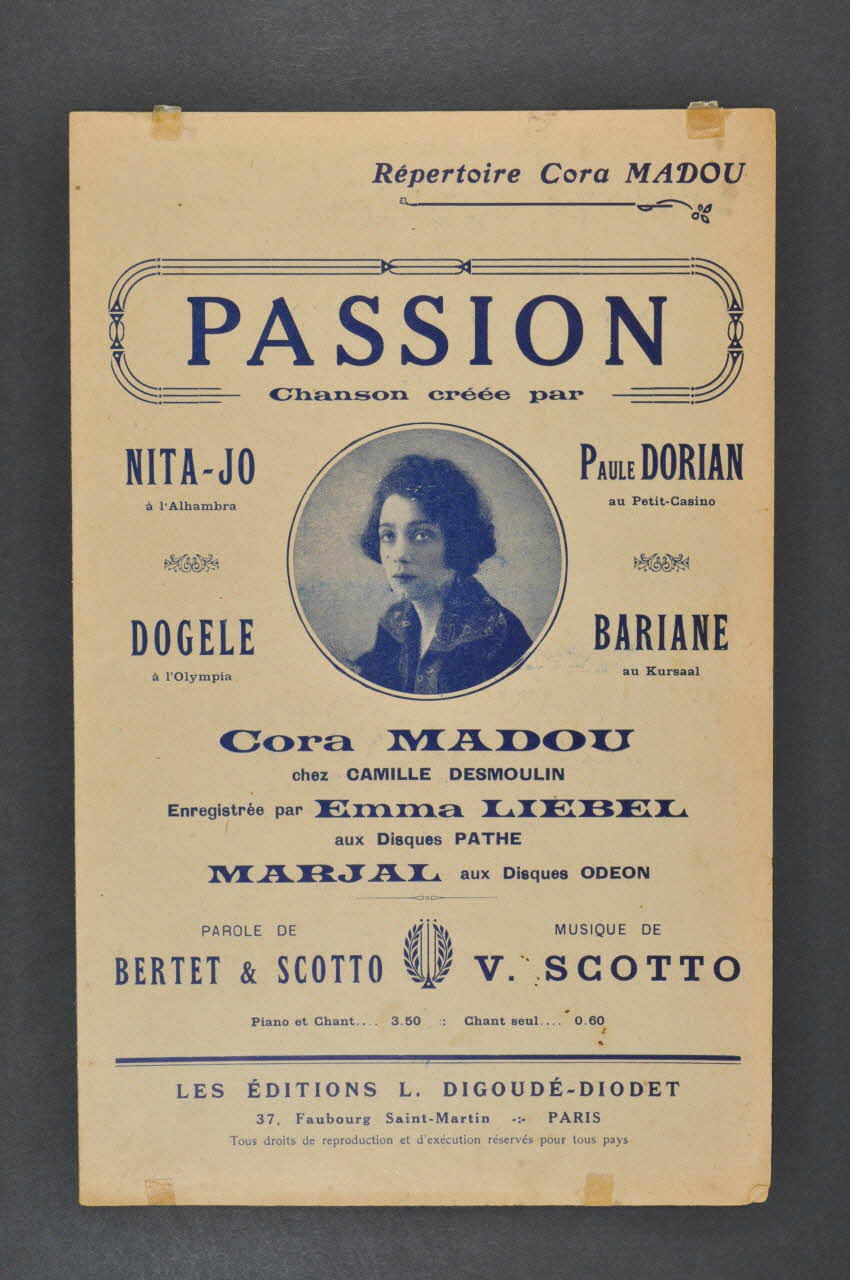 Vincent Scotto ; J. Bertet ; Cora Madou ; Digoudé-Diodet; chanson petit format Île-de-France, France 1921 1966.158.248 Photo Mucem