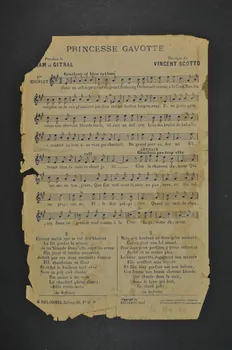 Gitral ; Xam ; Vincent Scotto ; Georges Vorelli ; H. Delormel chanson petit format Île-de-France, France 1912 1966.164.25 Photo Mucem