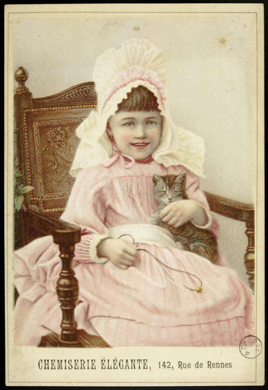 carte réclame Portrait d'une fillette avec un chaton 1975.3.204 Photo