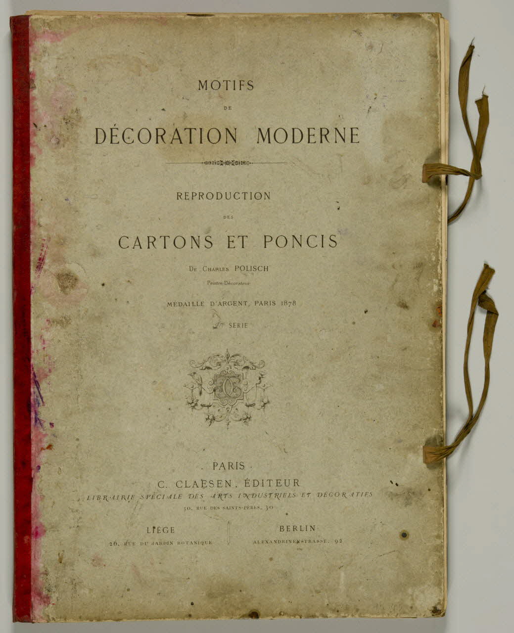 ALBUM MOTIFS  DE  DECORATION MODERNE 1975.46.243.1/53 Photo