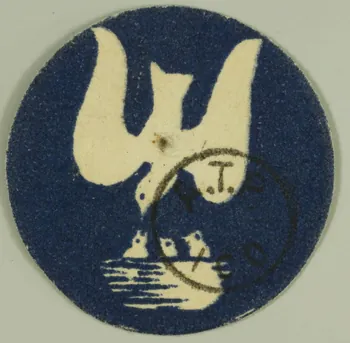 estampe Oiseau nourrissant ses petits 1975.82.19 Photo