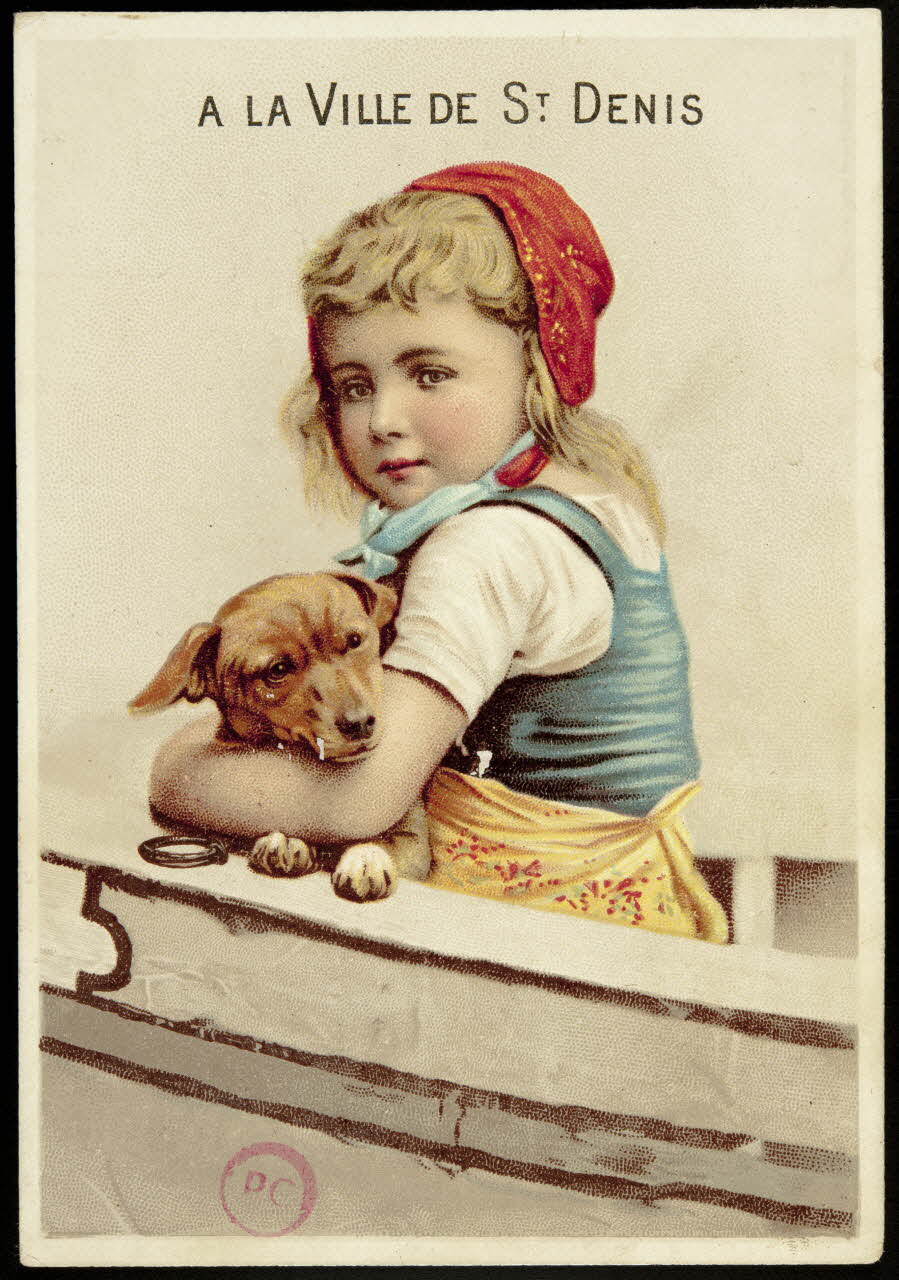 carte réclame Jeune fille tenant son chien 1994.31.110.1 Photo