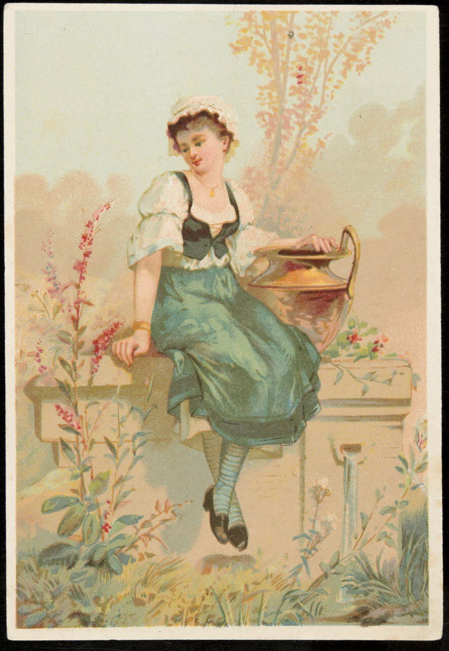 carte réclame Jeune femme assise sur un mur 1994.31.297.1 Photo