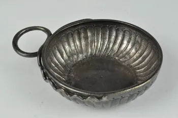 tasse tastevin Pays de la Loire, France 1765 1901.1.900 Photo Mucem