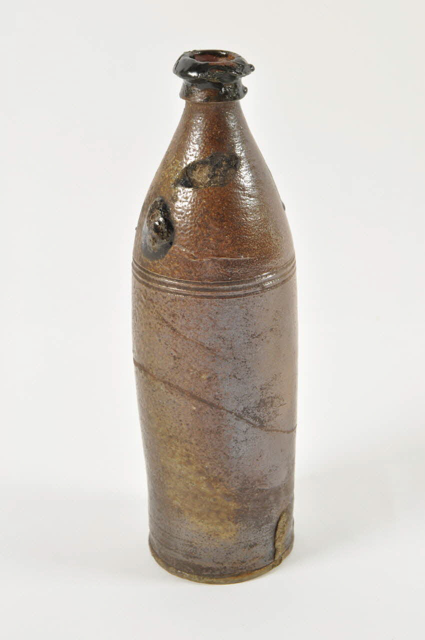 bouteille (objet domestique) Basse-Normandie, France 1840 1902.2.1 Photo Mucem