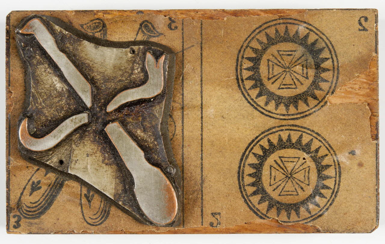 bois d'impression cliché cuivre sur bois pour jeu de cartes 1967.185.202 Photo