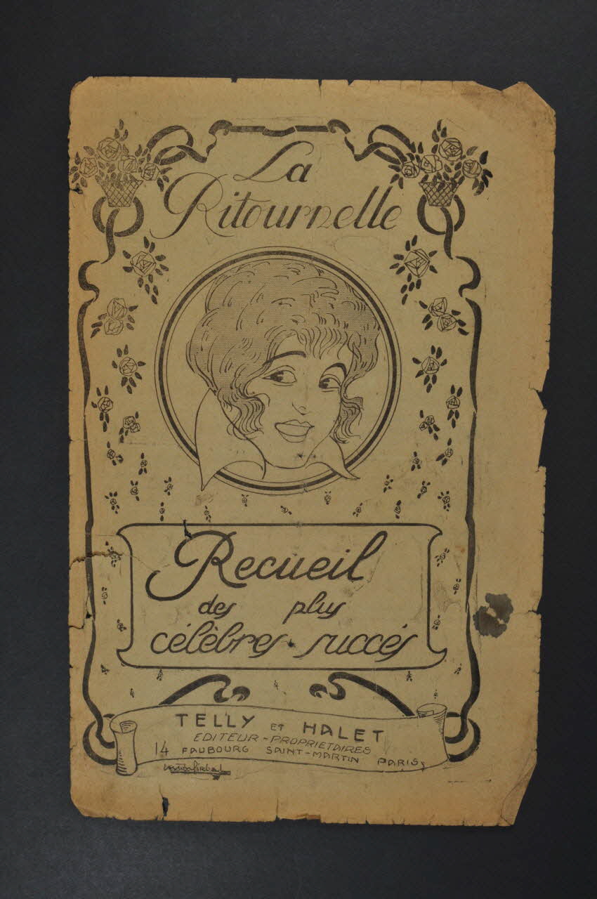 Vincent Telly ; Laurent Hallet chanson petit format Île-de-France, France 1918 1966.193.7 Photo Mucem