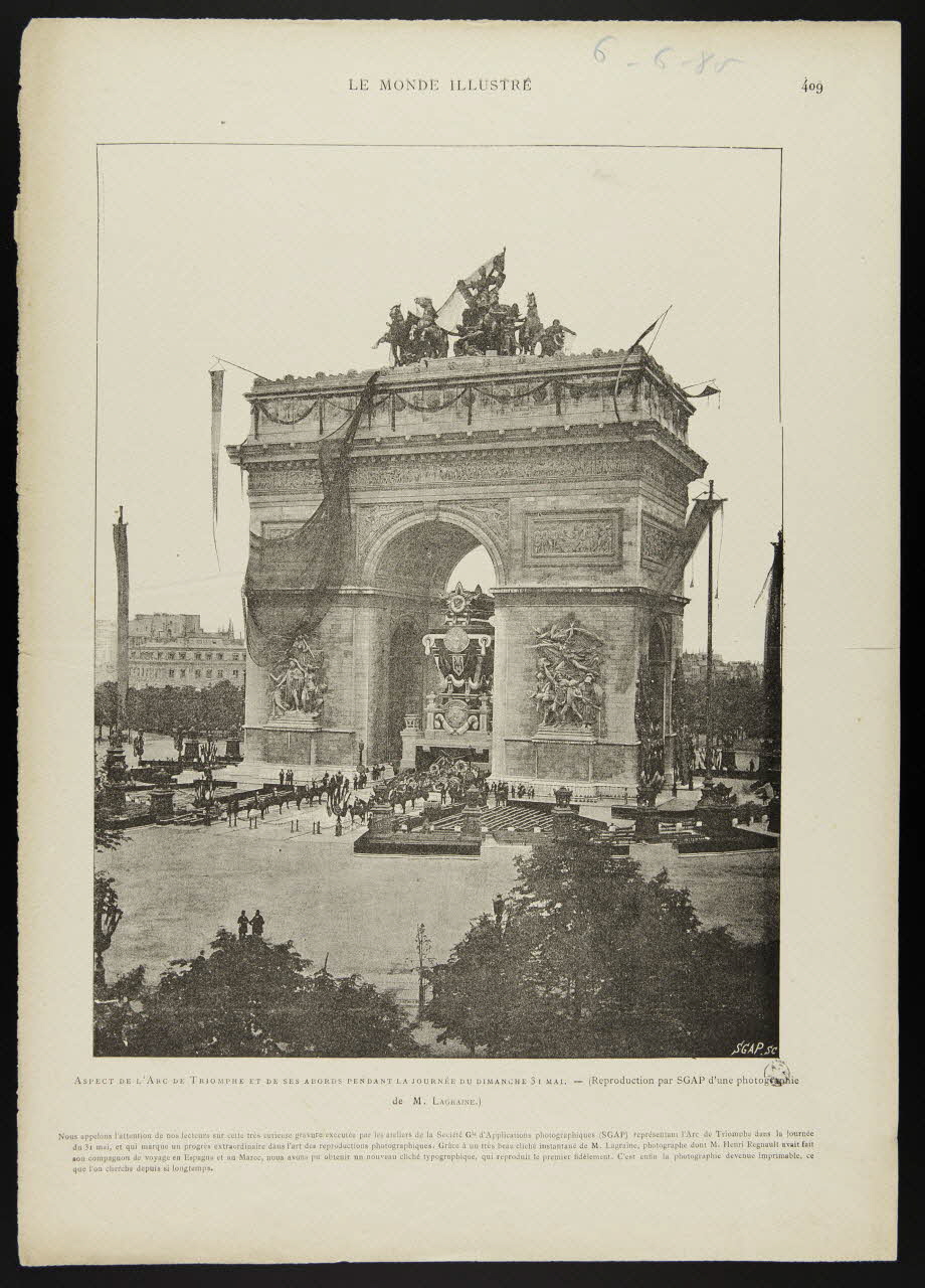 estampe ASPECT DE L'ARC DE TRIOMPHE ET DE SES ABORDS PENDANT LA JOURNEE DU DIMANCHE 31 MAI. 1967.60.151 Photo