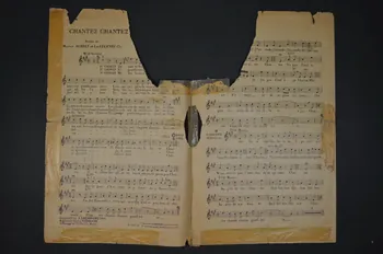 Maurice Aubret ; Gaston Gabaroche ; Léo Fils Lelièvre chanson petit format Île-de-France, France 1926 1966.199.37 Photo Mucem