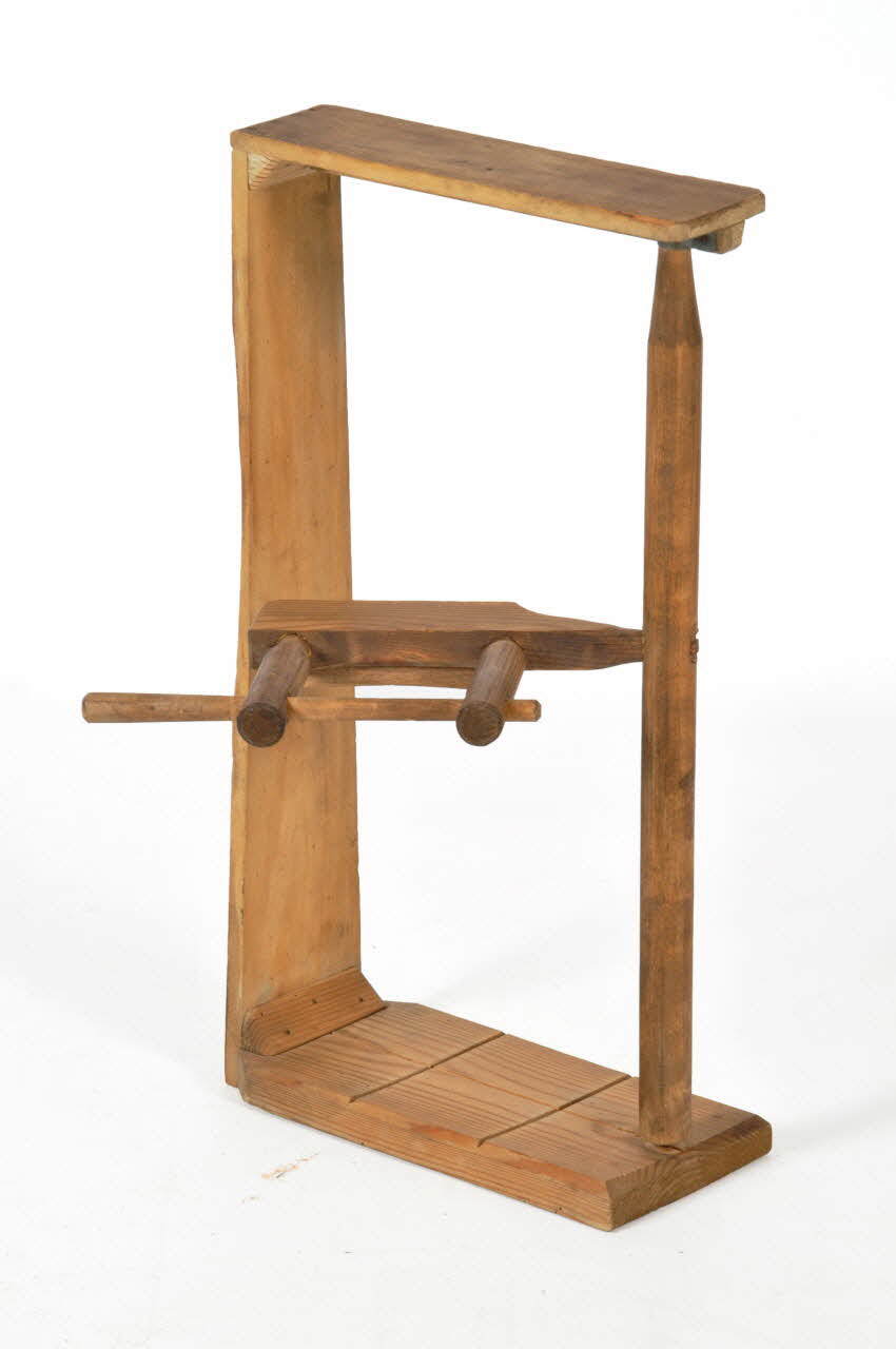 trotteur pour enfant 1907.3.30 Photo Mucem