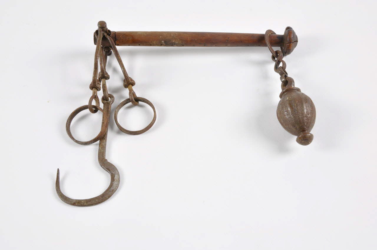 balance romaine 1908.1.2 Photo Mucem