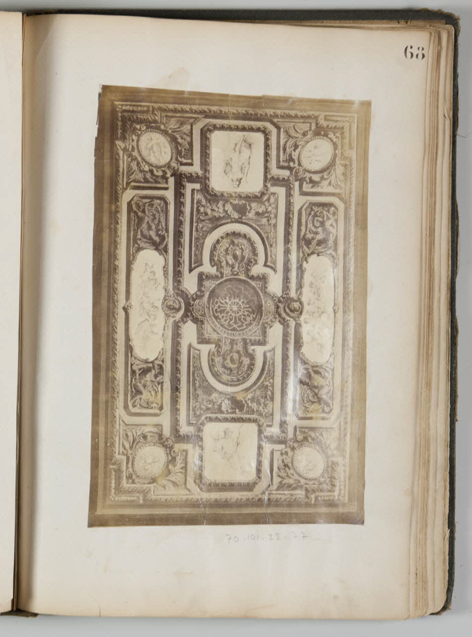 album Photographie d'un décor de plafond 1970.101.28.77 Photo