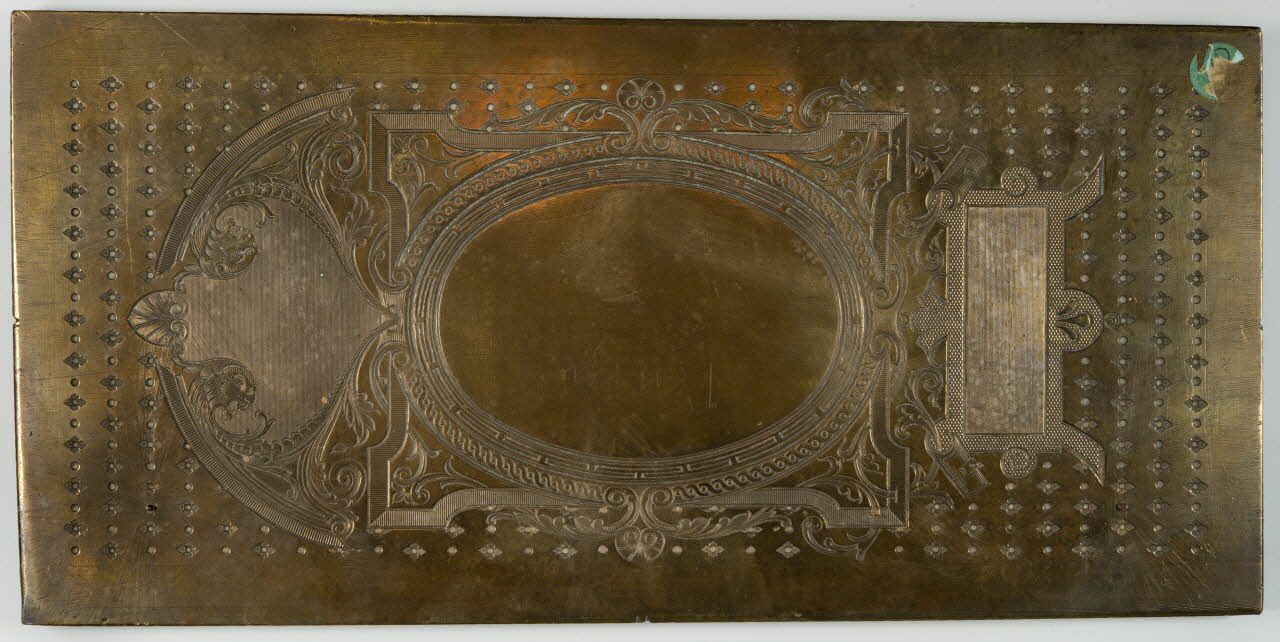 plaque de cuivre Motifs ornementaux autour d'un médaillon 1970.82.109 Photo