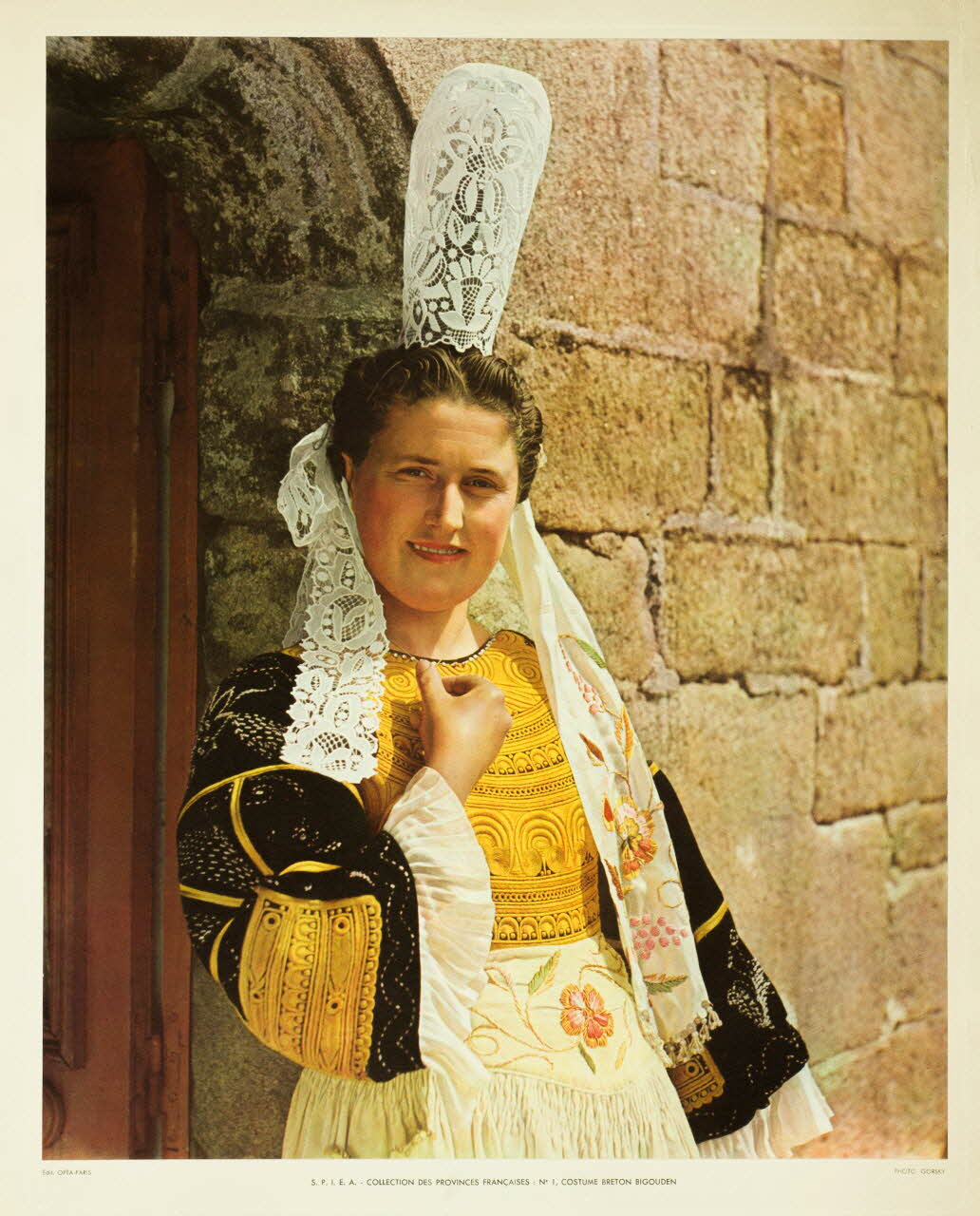 estampe COSTUME BRETON BIGOUDEN 1985.51.203.1 Photo Mucem