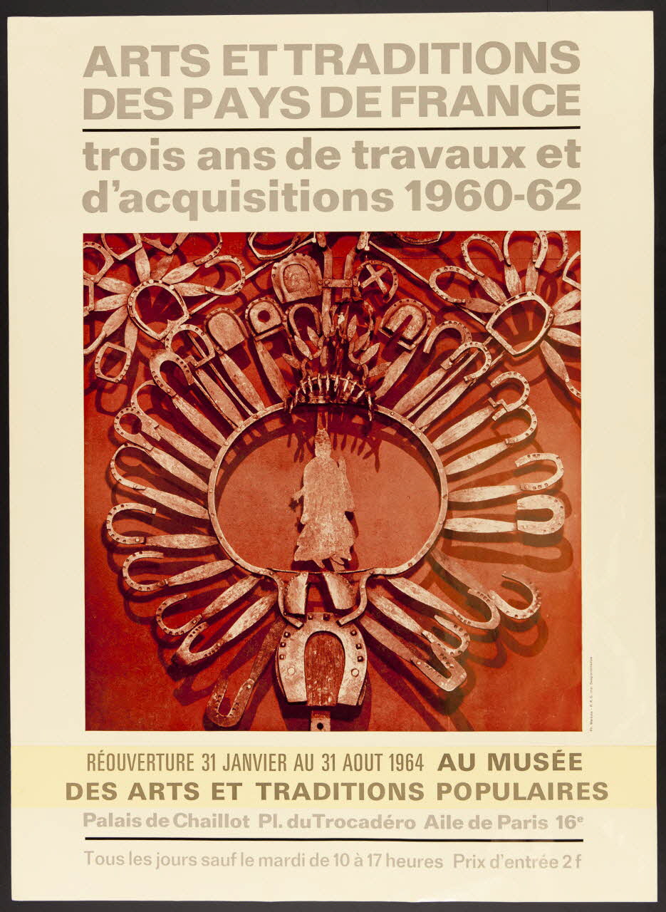 estampe ARTS ET TRADITIONS  DES PAYS DE FRANCE  trois ans de travaux et  d'acquisitions 1960-62  Palais de Chaillot Pl. du Trocadéro Aile de Paris 16e 1963 1985.51.433 Photo