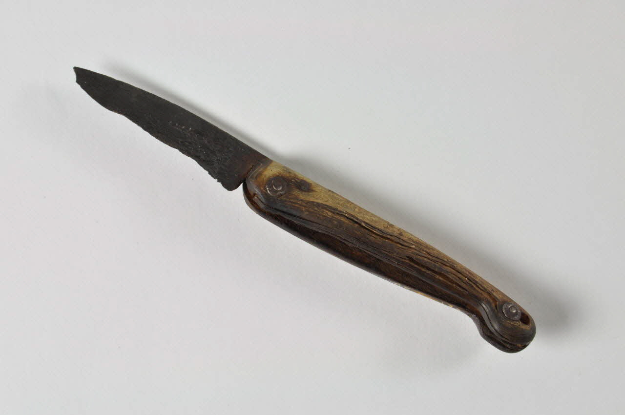 Antoine Biron couteau Midi-Pyrénées, France 1914 1965.50.133 Photo Mucem