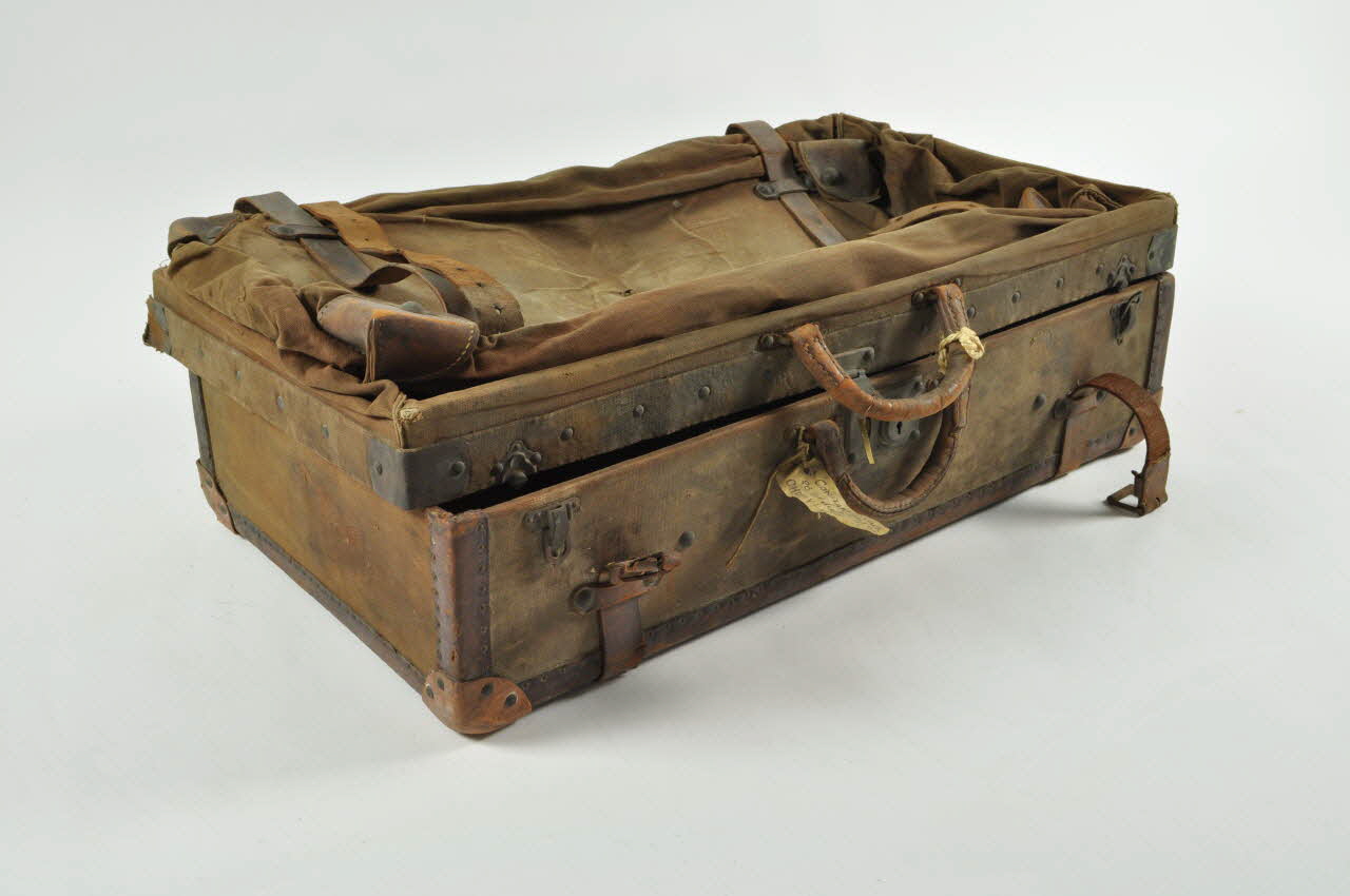 matériel professionnel de clown 1967.115.31 Photo Mucem